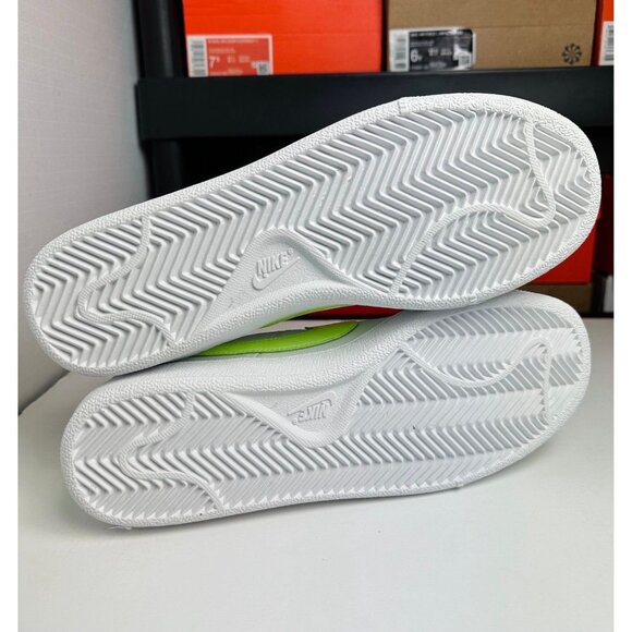 8 Nike Court Royale Women LifeStyle Casual Shoes White Barely Volt  749867 121 - Picture 5 of 6